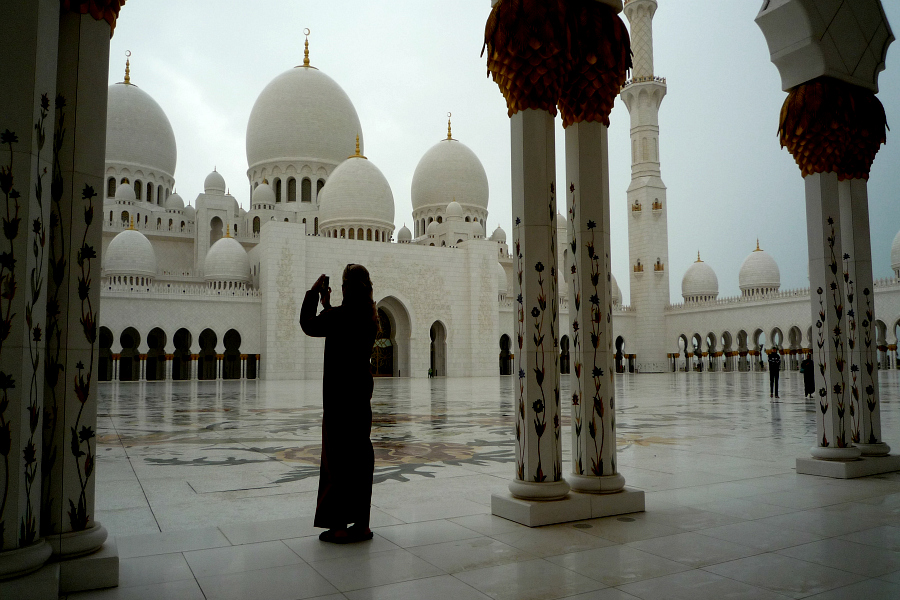 Emirats : VIDEO Abu Dhabi / Grande mosquée