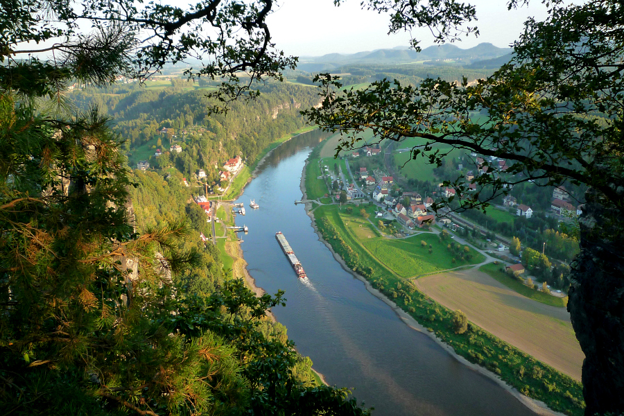 Allemagne : VIDEO Suisse saxonne (ex-RDA)