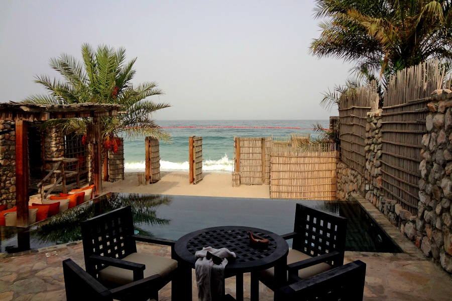Oman: VIDEO Zighy Bay