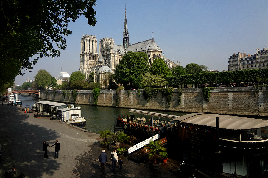 Croisière à Paris sur le Canal St Martin