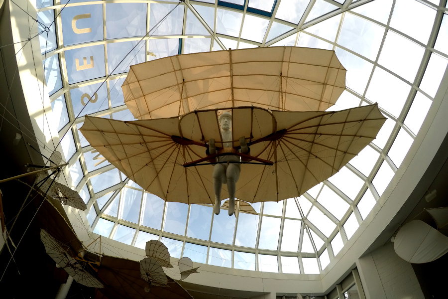 Allemagne : Anklam / VIDEO Musée Otto Lilienthal