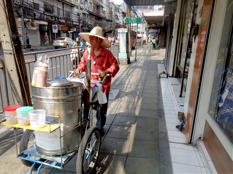 Thaïlande : VIDEO Bangkok (pile ou face…)