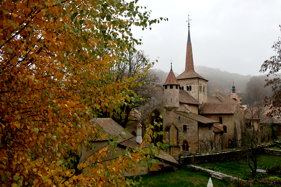 Suisse : VIDEO Romainmôtier