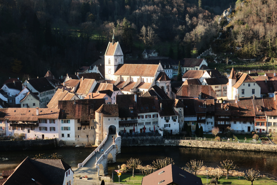 Suisse : VIDEO Saint-Ursanne