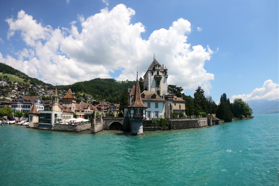 Suisse : VIDEO Lac de Thoune (croisière)