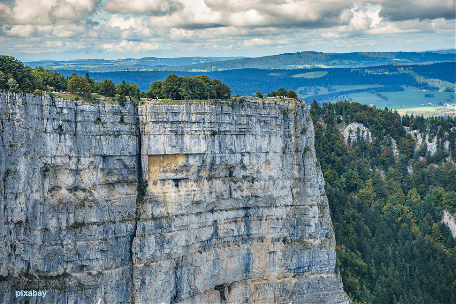 Suisse : VIDEO Le Creux-du-Van