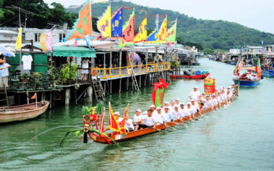 Hong Kong : 50 ans de bateaux-dragons