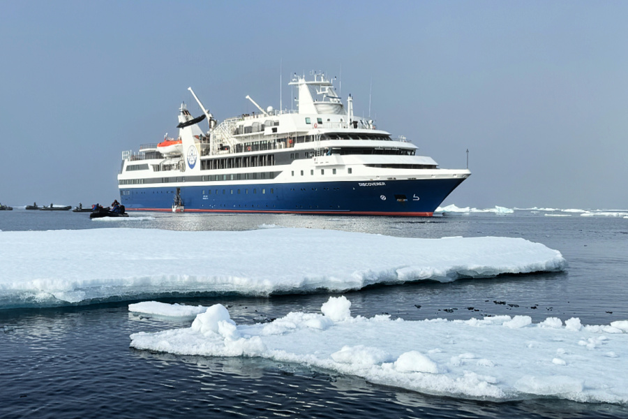 Croisière polaire en navire d’expédition